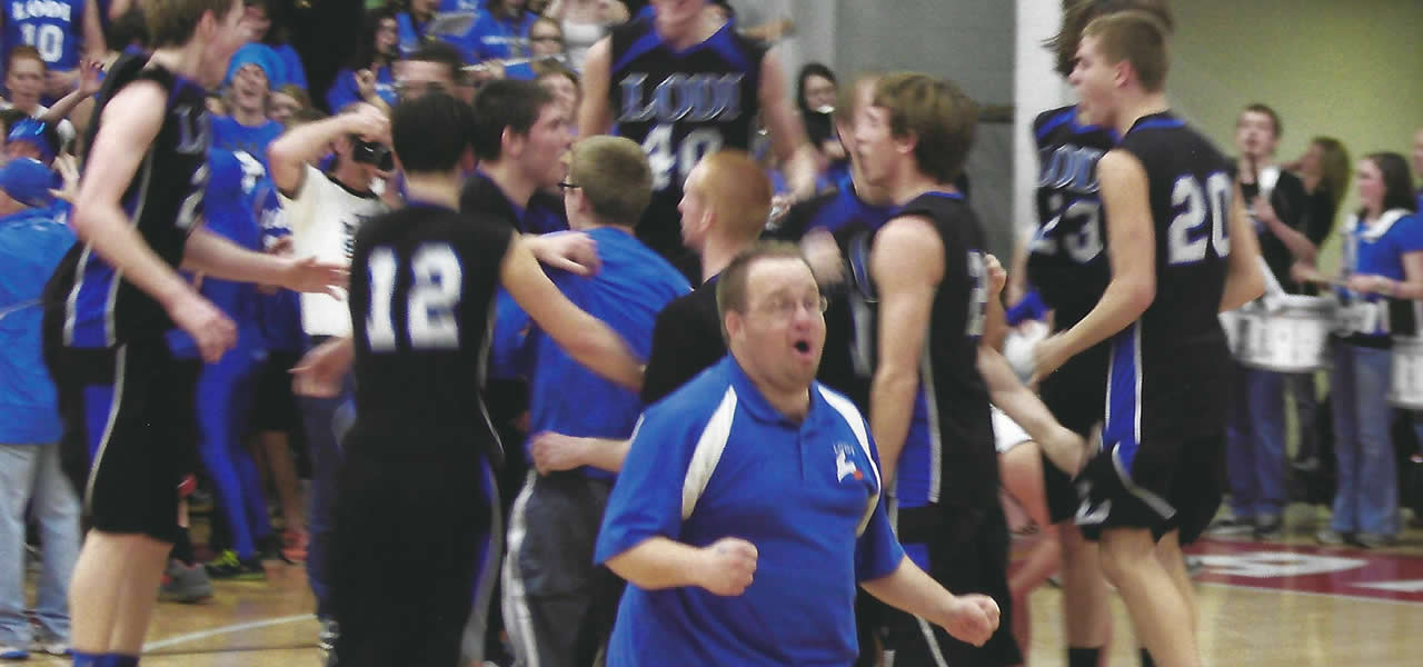 Picture of Dano's excited face during a basketball game